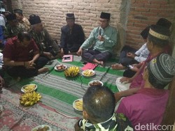 Nyaleg, Jubir Presiden Mulai Gencar Blusukan ke Daerah Pemilihan
