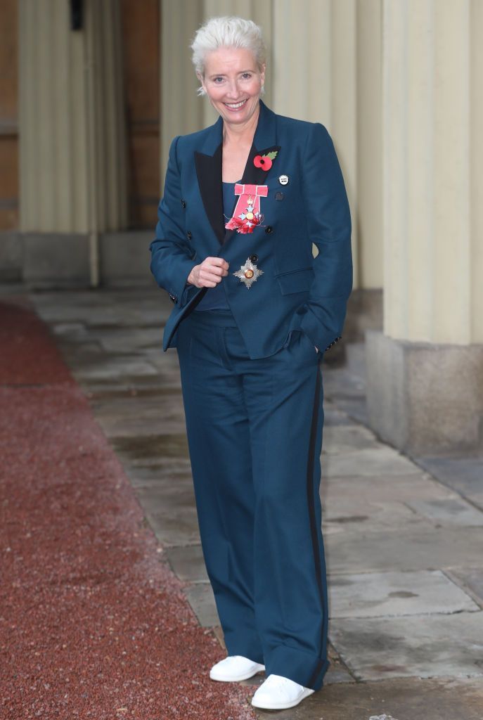 LONDON, ENGLAND - NOVEMBER 7: Actress Emma Thompson with her husband Greg Wise and children Gaia Wise (left) and Tindy Agaba (right) arrive at Buckingham Palace, London, where she will receive her damehood at an Investiture ceremony, on November 7, 2018 in London, England.  Ms Thompson, 59, will collect the accolade in recognition of her services to drama. (Photo by Steve Parsons - WPA Pool/Getty Images)