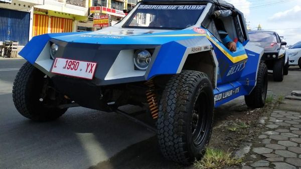 Mobil Reli Listrik ITS-UBL Tempuh 1.600 Km Keliling Indonesia