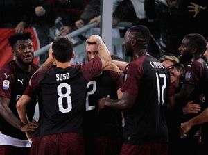 Milan Kehilangan Dua Poin Penting untuk ke Liga Champions Milan Kehilangan Dua Poin Penting untuk ke Liga Champions