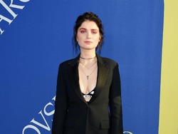 Keluhan Putri Bono U2 soal Ketenaran Sang Ayah