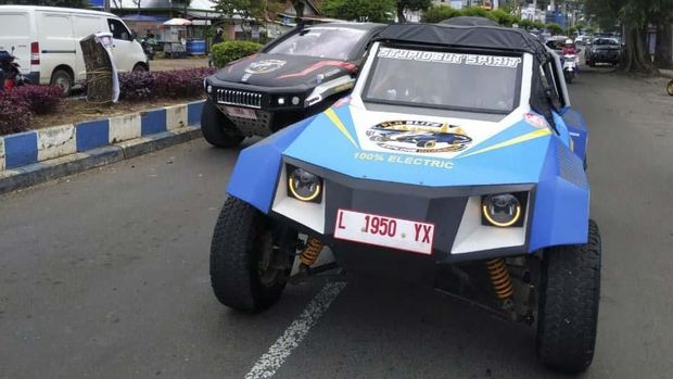 Mobil listrik Blits.
