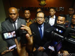 Laporkan Surya Paloh, Rizal Ramli Diperiksa Polisi Laporkan Surya Paloh, Rizal Ramli Diperiksa Polisi