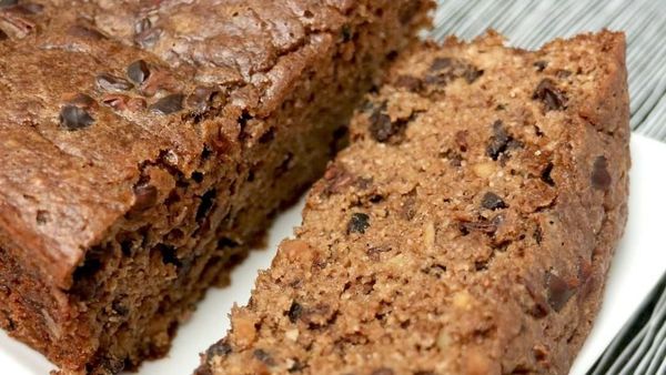 Yuk, Ngopi Sambil Ditemani Banana Bread yang Manis Empuk!