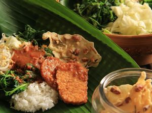 Bikin Nagih dan Kangen, Sarapan Soto hingga Pecel Legendaris di Pasar Beringharjo