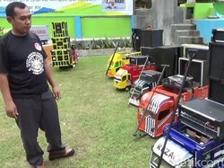 Pesta Rakyat di Poncokusumo Malang dengan Hiburan Cek Sound Batal Digelar