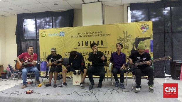 Mendobrak Kekerasan Seksual terhadap Perempuan Lewat Seni