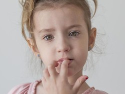 Sesekali Anak Perlu Merasa Bosan Kok, Bun