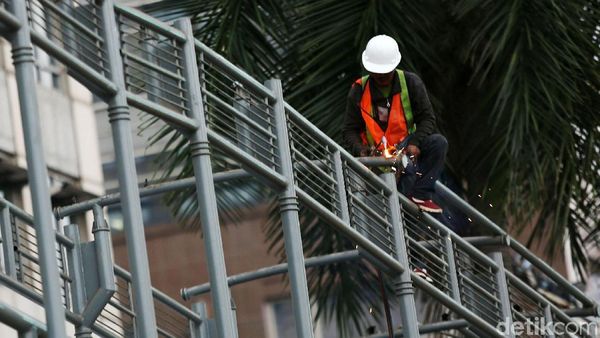 JPO Gelora Bung Karno Direvitalisasi
