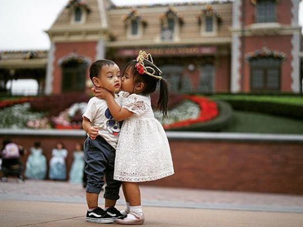 9 Foto Anak Publik Figur, Siapa Paling Menggemaskan?