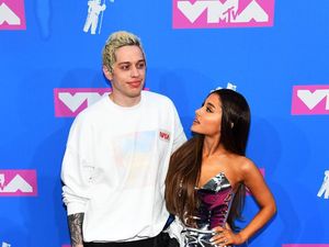Usai Putus, Pete Davidson Blokir Akun Instagram Ariana Grande