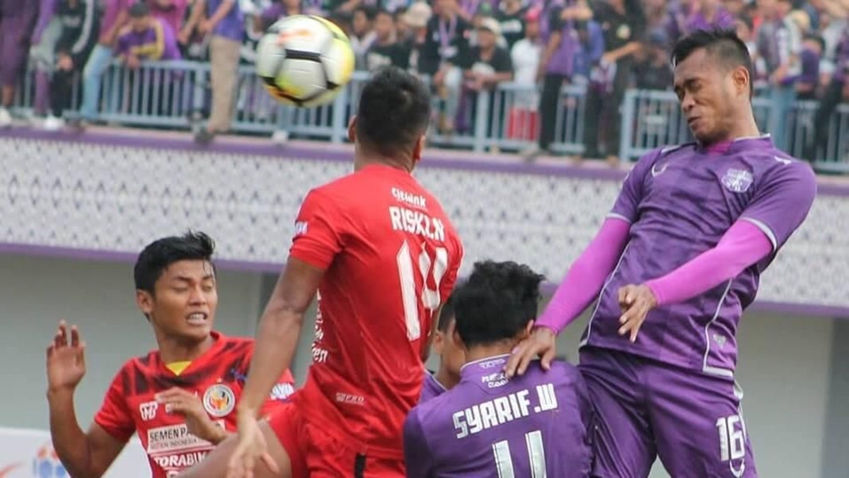 Persita Tangerang akan bermain di perebutan tempat ketiga Liga 2. (dok. Semen Padang Football Club)