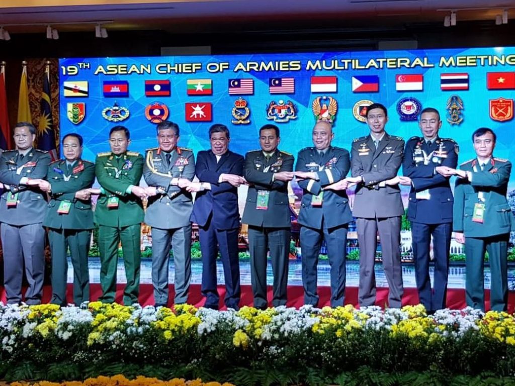 Malaysia Gelar Pertemuan KSAD Se-ASEAN Malaysia Gelar Pertemuan KSAD Se-ASEAN