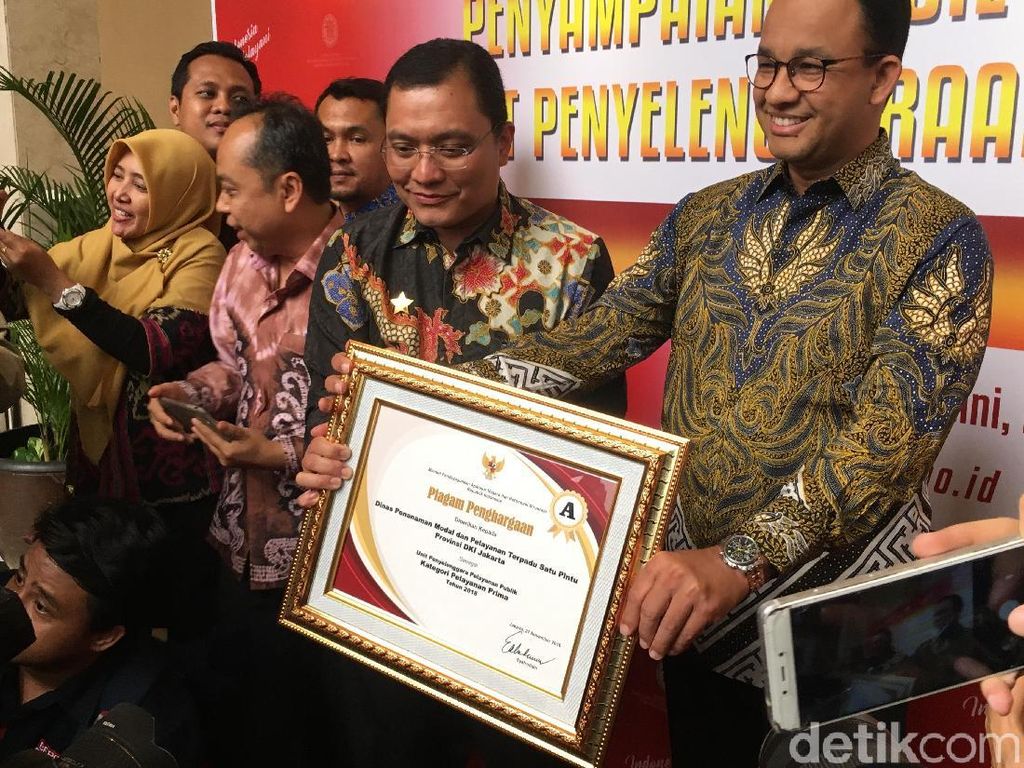 PTSP DKI Dapat Penghargaan, Anies: Ini Prestasi Seluruh Jajaran PTSP DKI Dapat Penghargaan, Anies: Ini Prestasi Seluruh Jajaran