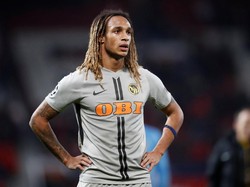 Terlepas dari kemenangan ini, mantan gelandang Inggris, Danny Murphy, menganggap MU hanya menang beruntung karena tampil tidak menggigit. Carl Recine/Reuters.