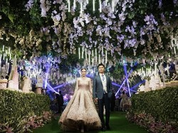 #CrazyRichSurabayan Menggema, Netizen Mengelus Dada