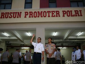 Kompaknya Anies dan Kapolda Metro Resmikan Rusun Promoter