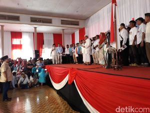 Prabowo Salah Tingkah Disoraki Ribuan Pendukung, Ini Penyebabnya