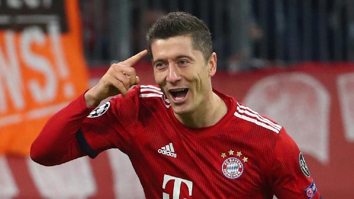Robert Lewandowski telah mencetak 51 gol di Liga Champions, melewati rekor gol Thierry Henry. (Foto: Michael Dalder/Reuters)