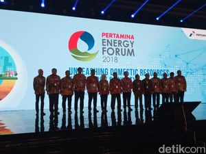 Darmin dan Nicke Kayuh Sepeda di Pertamina Energy Forum