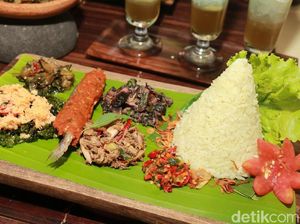 Ini Nasi Muduk, Nasi Gurih dengan Lauk Khas Pantura Ini Nasi Muduk, Nasi Gurih dengan Lauk Khas Pantura