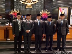 Paripurna DPRD Sahkan APBD DKI 2019 Rp 89 Triliun