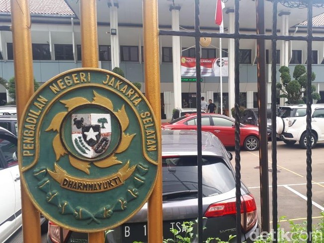KPK OTT Hakim PN Jaksel, MA Didesak Ubah Sistem Pengawasan KPK OTT Hakim PN Jaksel, MA Didesak Ubah Sistem Pengawasan