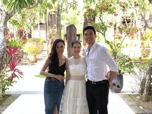 Kehebohan Cynthia Tan Mendesain Gaun Pengantin Istri Christian Bautista