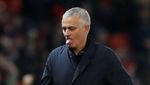 Ekspresi Mourinho Lawan Young Boys: Usap Jidat, Teriak, Banting Botol