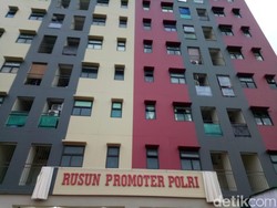Anies dan Kapolda Metro Resmikan Rusun Polri di Pesing Jakbar