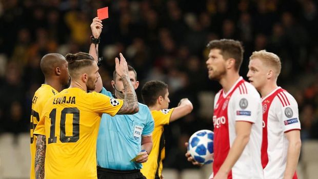 Kartu merah Marko Livaja awal petaka bagi AEK.