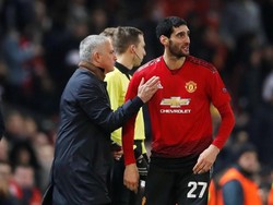 Mantan gelandang Liverpool itu pun menganggap permainan para pemain MU begitu loyo sehingga kemenangan saat melawan Young Boys hanyalah sebuah keberuntungan. Carl Recine/Reuters.