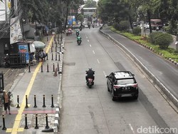 Kata Warga soal Bollards di Warung Buncit: Bikin Aman, tapi Jelek