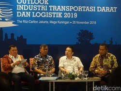Pengusaha Truk hingga Perakitan Mobil Kumpul di Jakarta, Ada Apa?