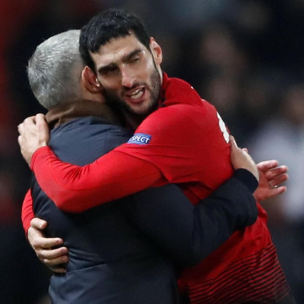 Mourinho: Fellaini Bukan Maradona