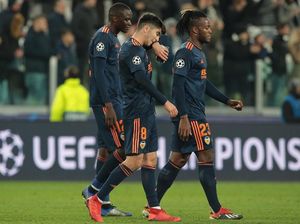 Gol MU Berbau Handball, Valencia Tersingkir dengan Rasa Marah