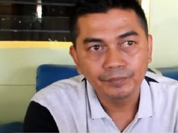 Mau Anak Perempuan, Sopir Ini Dapatkan Bayi Secara Tak Terduga