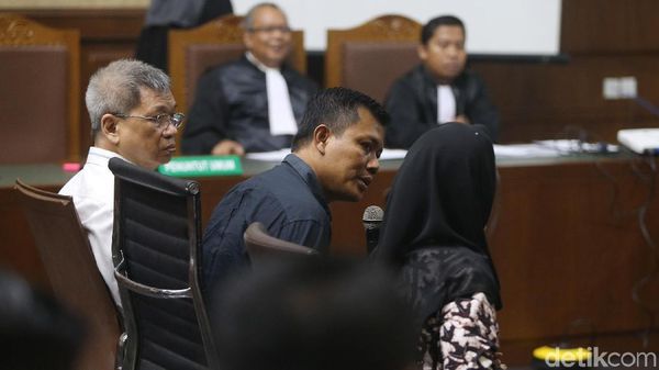 Sidang Korupsi Massal Uang Ketok Palu DPRD Sumut