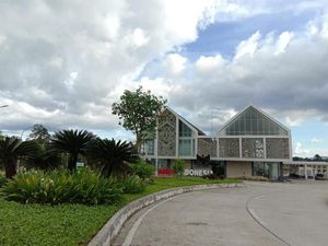 Megahnya Pos Perbatasan Nanga Badau, Bikin Bangga!