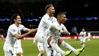 Bintang asal Brasil itu membuktikan kenapa dia dianggap sebagai salah satu pesepakbola terbaik dengan aksi-aksi yang merepotkan Liverpool dan mencetak gol yang jadi penentu kemenangan PSG. (Benoit Tessier/Reuters)
