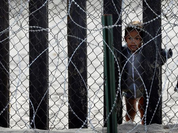 Melihat Kehidupan Anak-anak Imigran di Meksiko