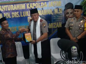 Datang ke Lamongan, Kapolda Jatim Silaturahmi ke Ponpes