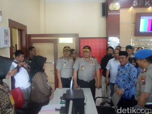 Kapolda Jatim Resmikan Gedung Layanan Berbasis IT di Lamongan