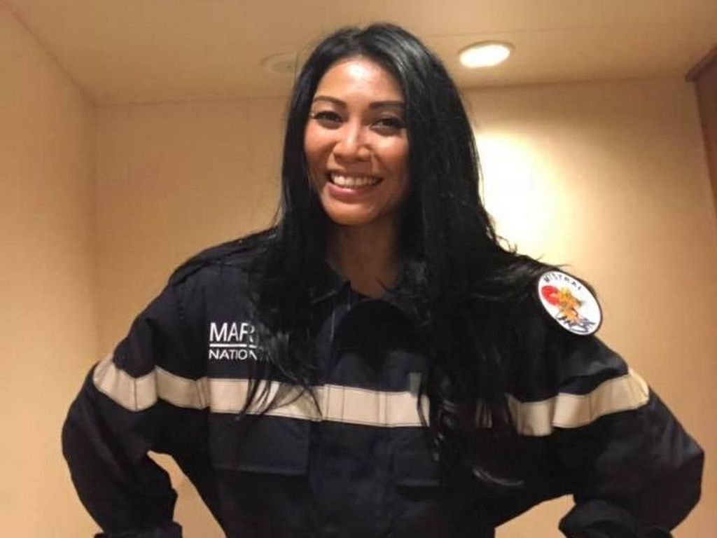 Cerita Anggun Hidup di Kapal Perang Prancis untuk Bantu Masyarakat Dunia Cerita Anggun Hidup di Kapal Perang Prancis untuk Bantu Masyarakat Dunia