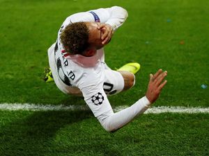 Van Basten: Neymar Cengeng!