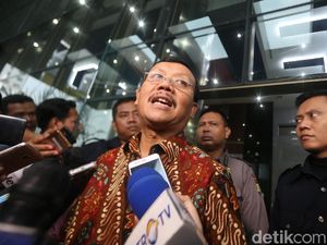 Jadi Saksi Lagi, Sekda Jabar Bakal Dikonfrontasi Soal Rp 1 M Jadi Saksi Lagi, Sekda Jabar Bakal Dikonfrontasi Soal Rp 1 M