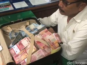 OTT Suap Duit Sekoper, Ruang Pejabat Pemprov Sultra Disegel OTT Suap Duit Sekoper, Ruang Pejabat Pemprov Sultra Disegel