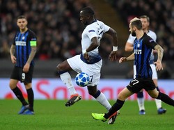 Tim besutan Luciano Spalletti sebetulnya bisa mengimbangi Tottenham di laga ini. Terlihat dari 10 tembakan dengan dua yang on target. Di sisi lain, Tottenham punya 14 tembakan dengan lima yang mengarah ke gawang. Toby Melville/Reuters.