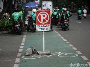 5 Alasan Banyak Pesepeda Ogah Pakai Jalur Sepeda