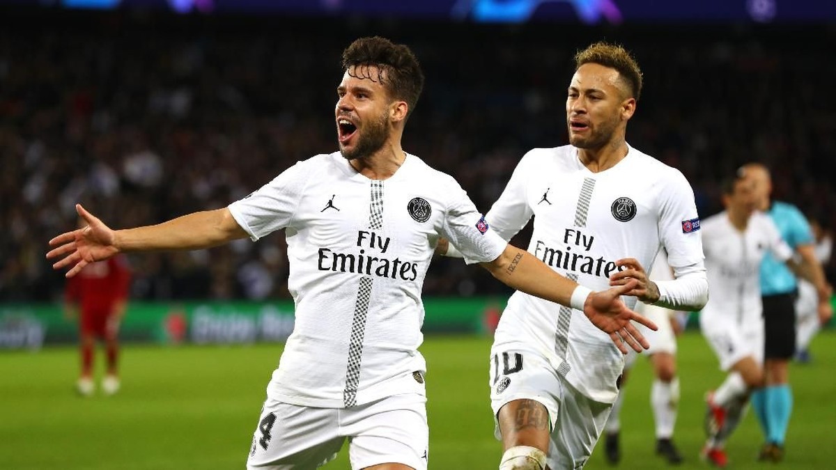 Paris Saint-Germain akan menghadapi Manchester United di babak 16 besar Liga Champions. (Foto: Clive Rose/Getty Images)